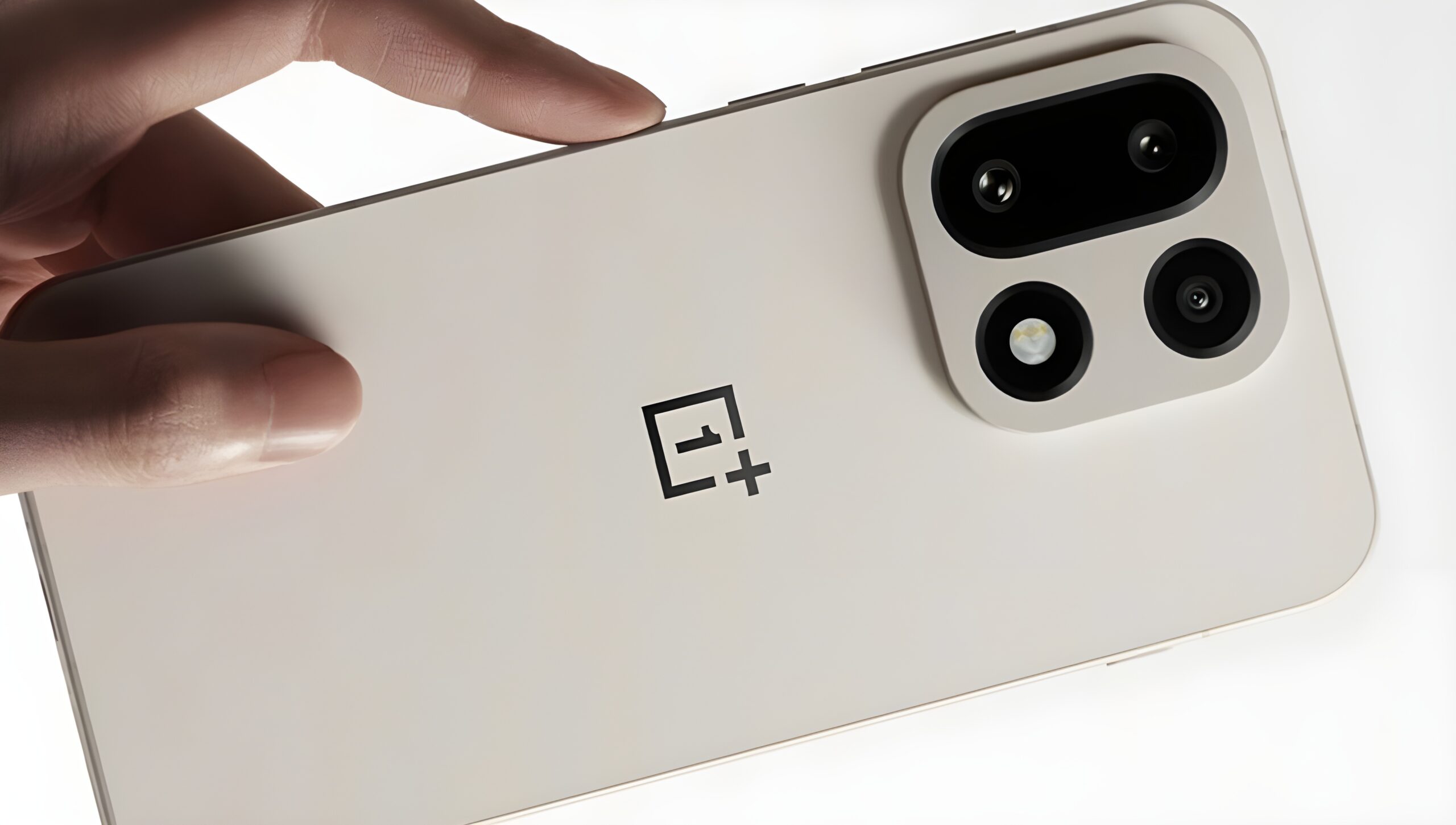 OnePlus यूज़र्स के लिए बड़ी खबर: OxygenOS 16