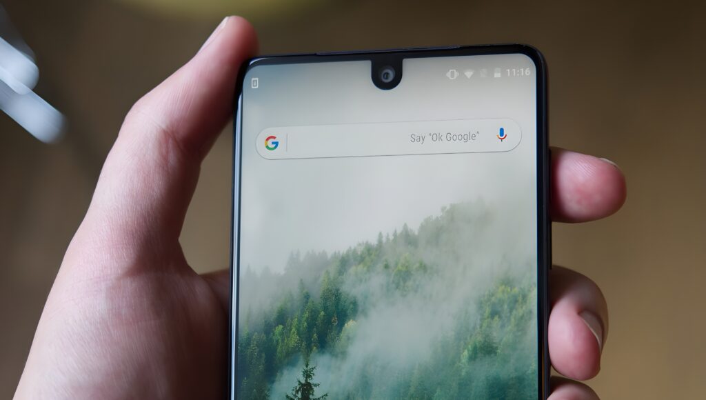 Zero-Bezel Flexible Phones: भविष्य की स्मार्टफोन टेक्नोलॉजी