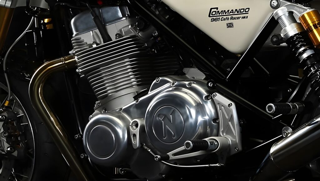 Norton Commando 961 Review: क्लासिक लुक में सुपरबाइक का दम, कीमत सुनकर चौंक जाएंगे