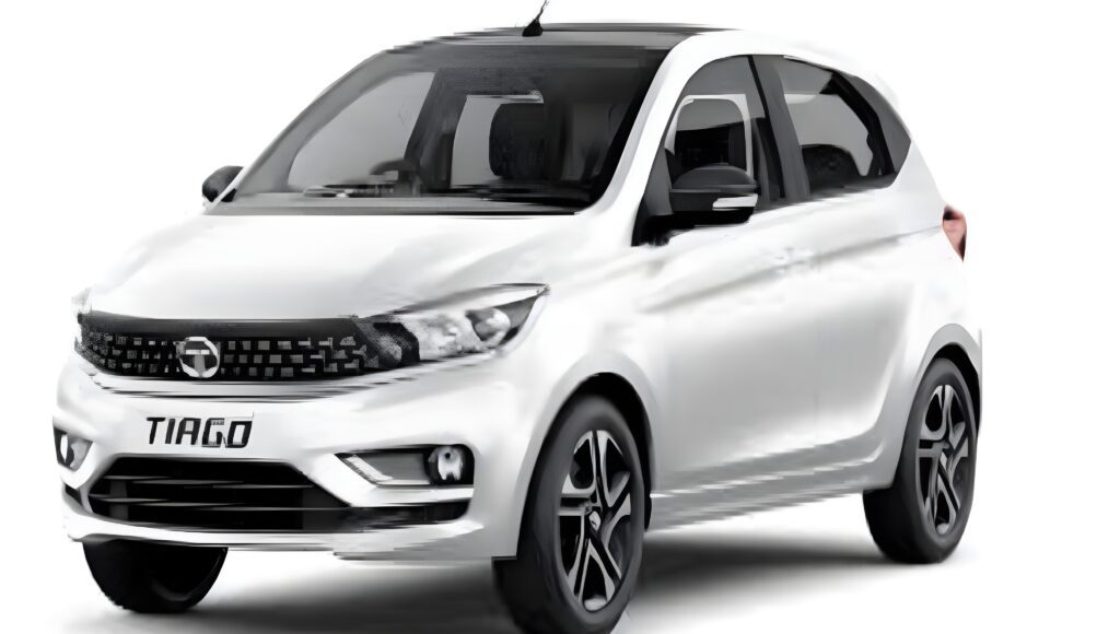 ₹4 लाख में नई कार! जानिए 2025 की 5 सबसे सस्ती और दमदार कारें